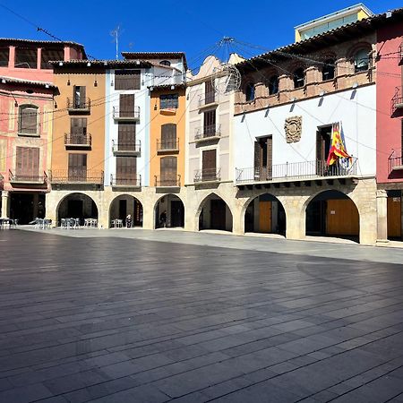 Apartamentos Angelus Plaza Mayor De Graus Exteriér fotografie