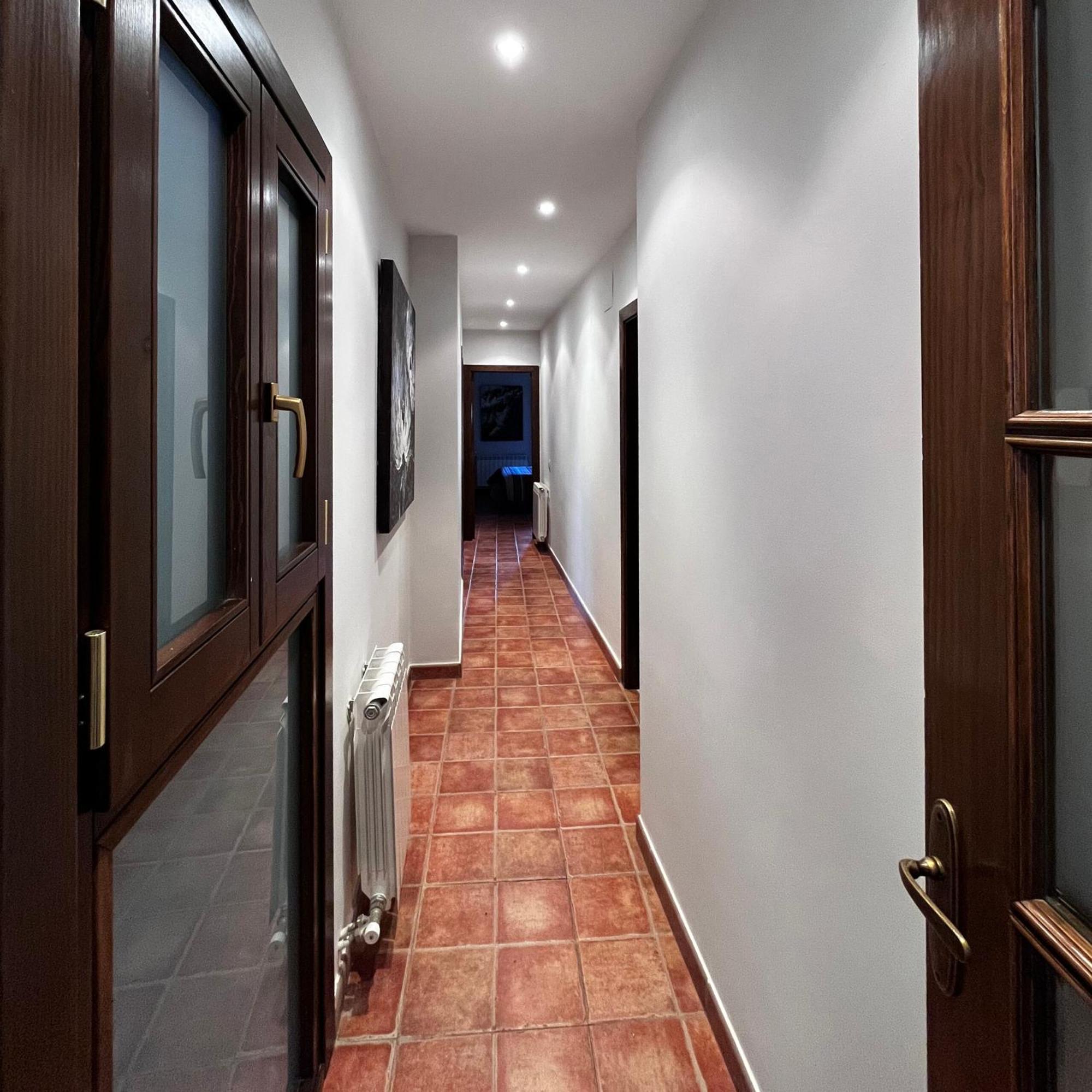 Apartamentos Angelus Plaza Mayor De Graus Exteriér fotografie