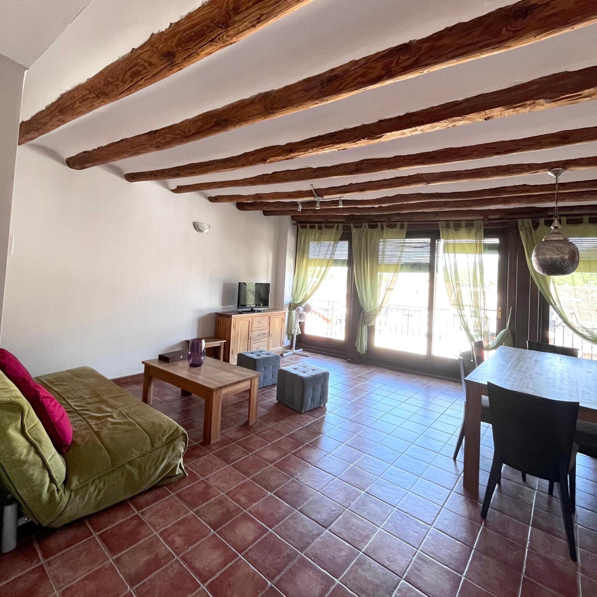 Apartamentos Angelus Plaza Mayor De Graus Exteriér fotografie