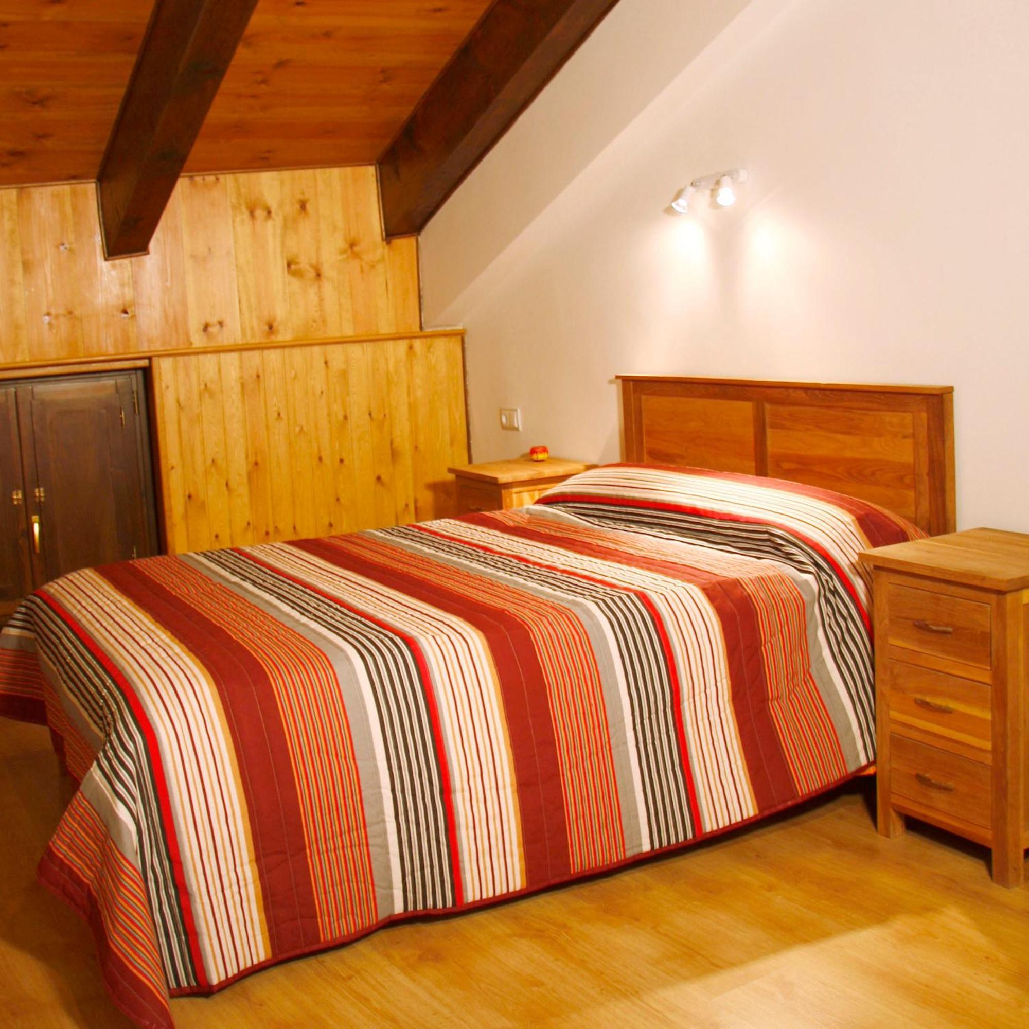 Apartamentos Angelus Plaza Mayor De Graus Exteriér fotografie